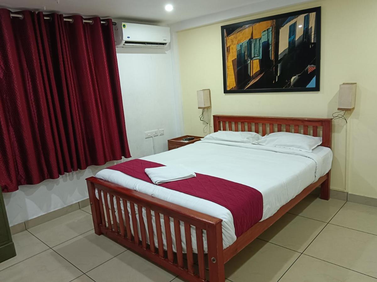 Green View Executive Stay'S Kochi Екстер'єр фото