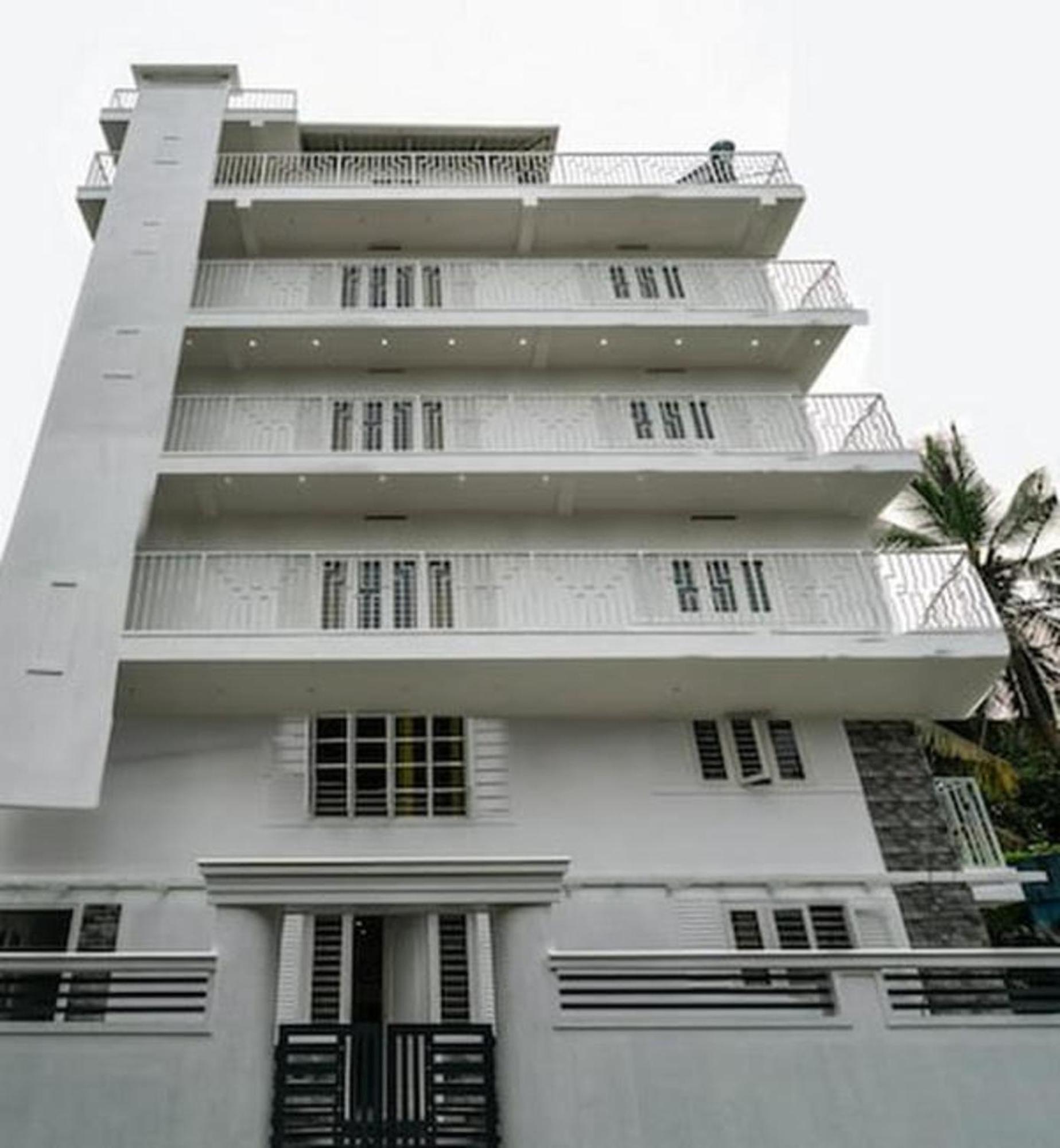 Green View Executive Stay'S Kochi Екстер'єр фото