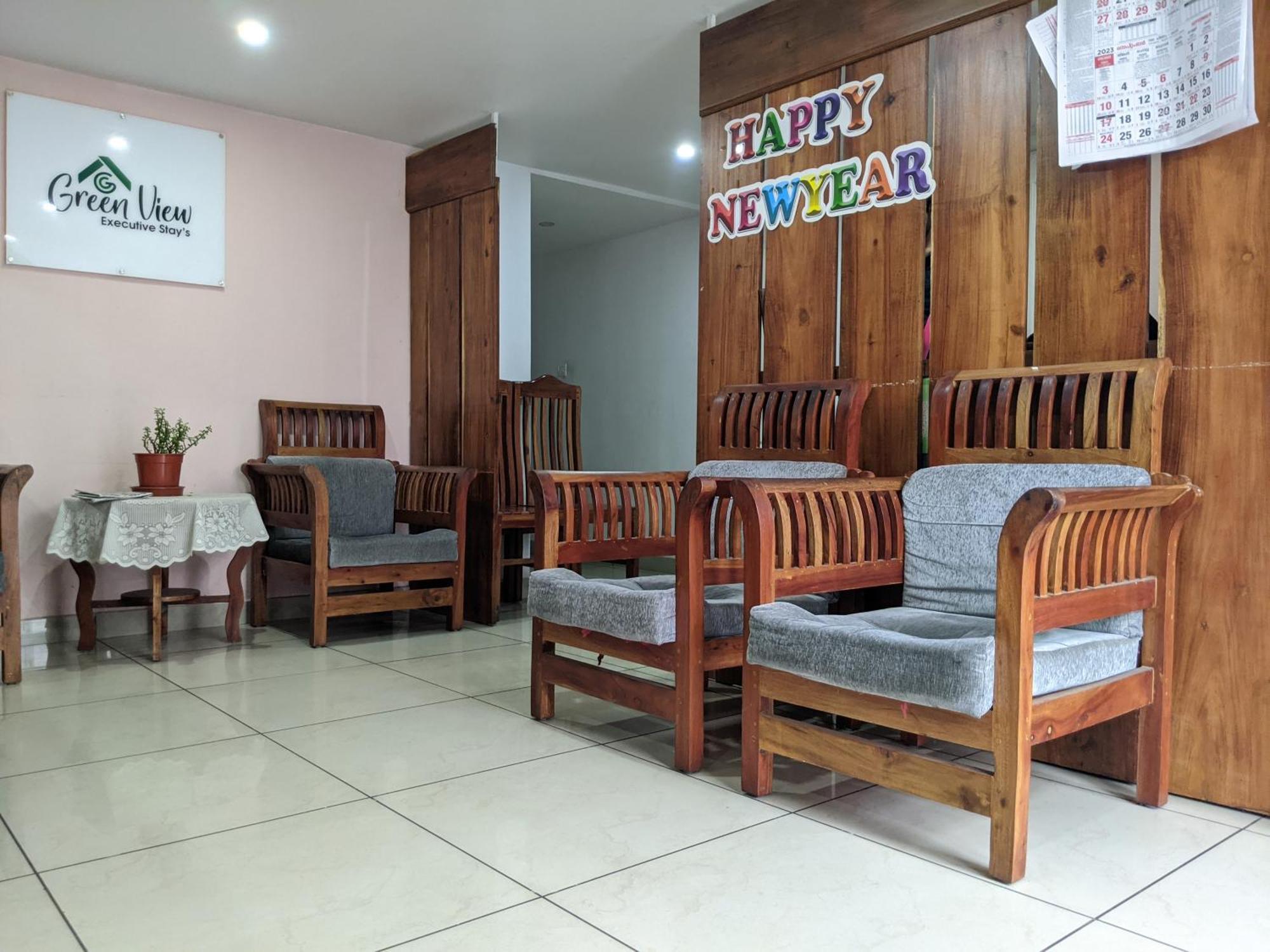Green View Executive Stay'S Kochi Екстер'єр фото
